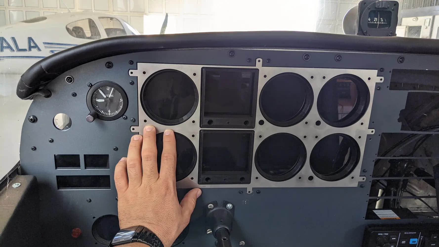 Installed six pack panel in the C-172 simulator