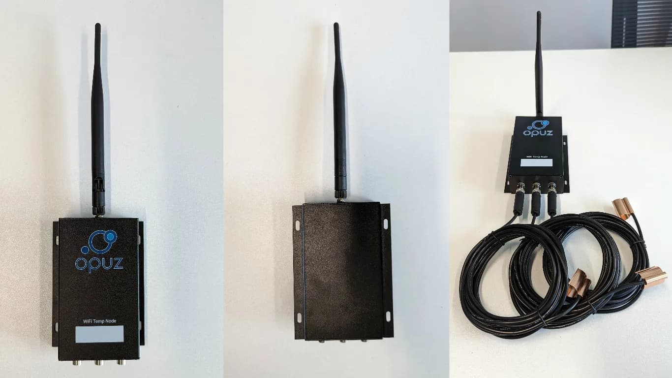 Front and back view of the LoRa sensor